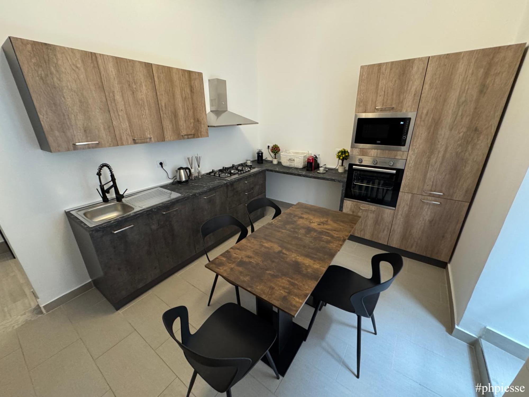 Emerella Luxury Suites-Siderno Lungomare Exteriör bild