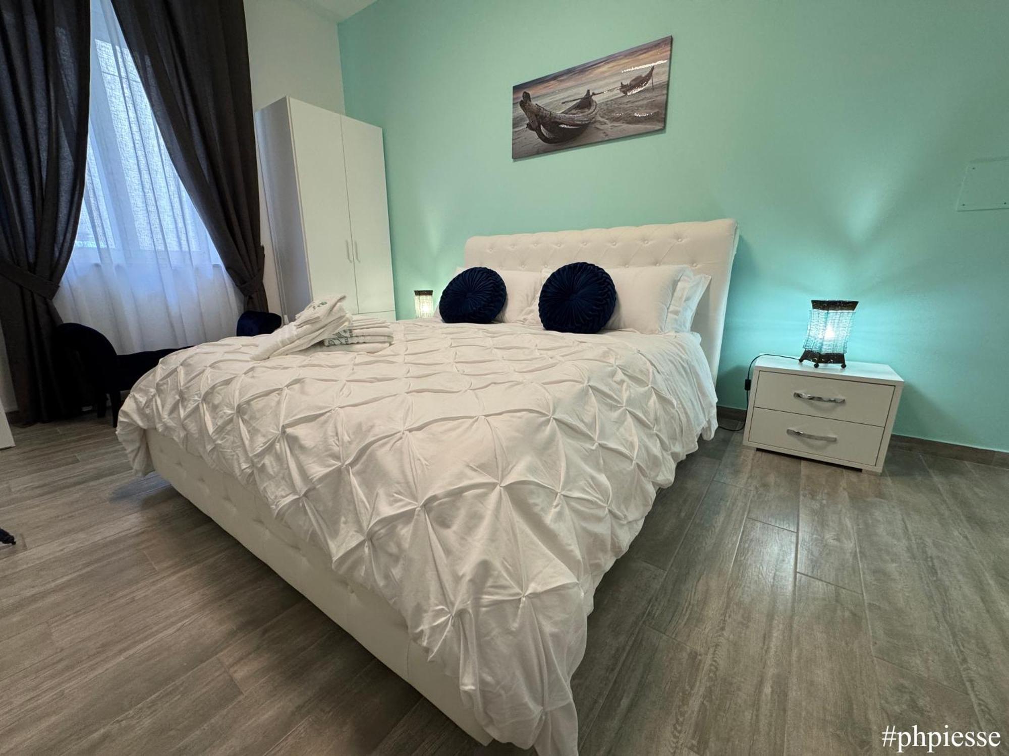 Emerella Luxury Suites-Siderno Lungomare Exteriör bild