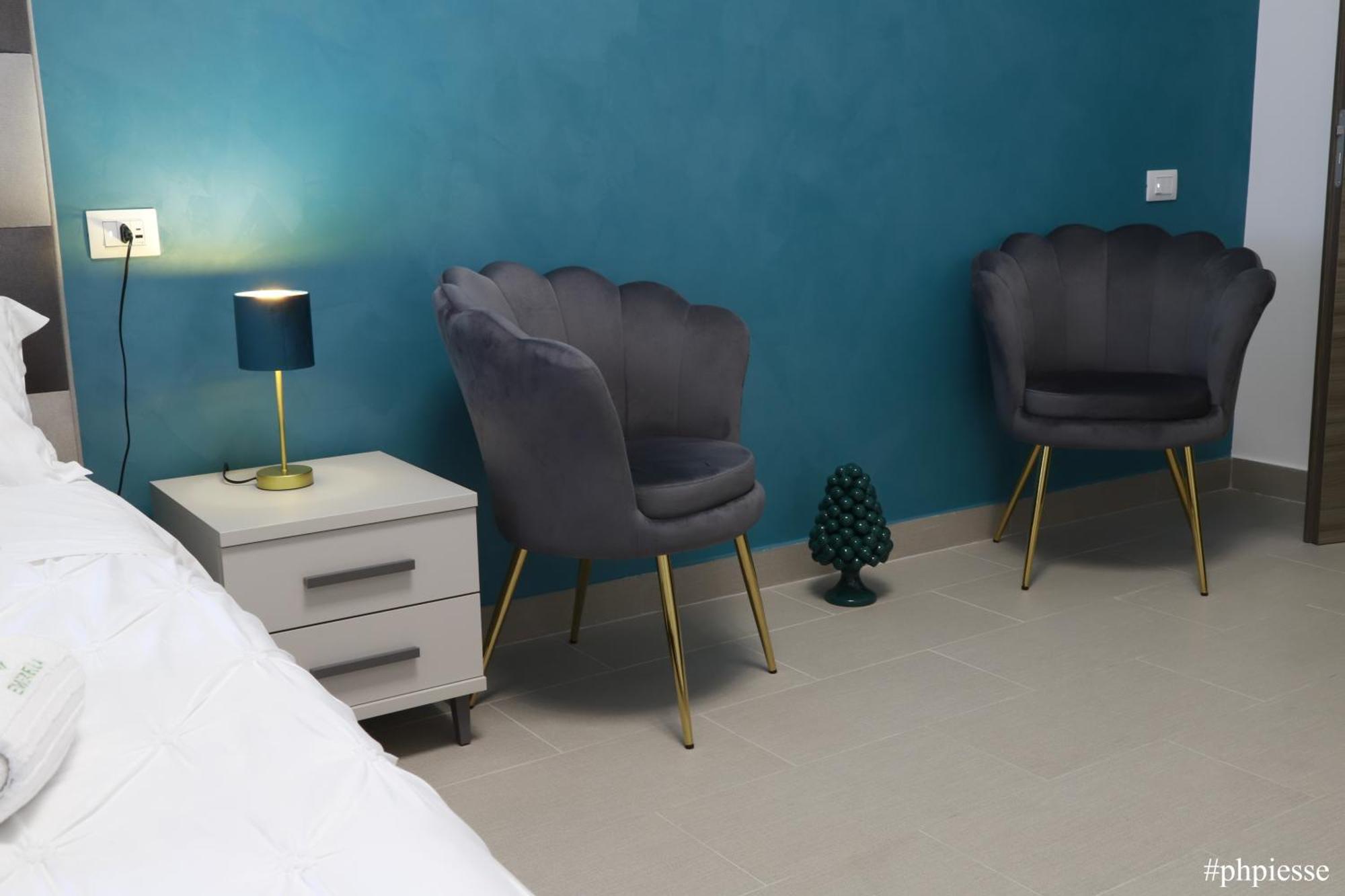 Emerella Luxury Suites-Siderno Lungomare Exteriör bild